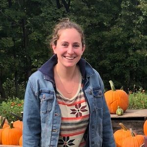 Meet your Posher, Avery